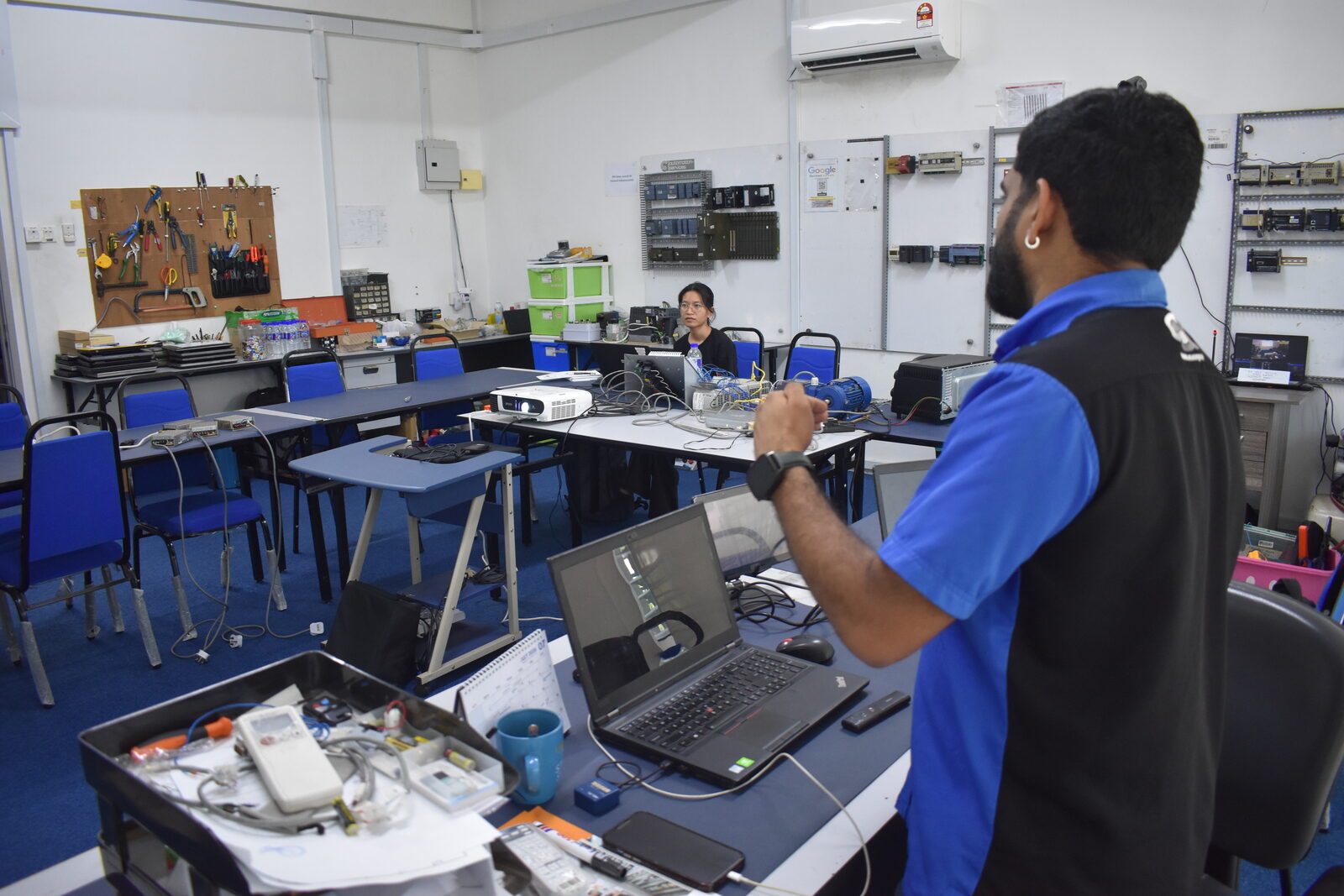 Allen-Bradley PLC & HMI Advanced Training — CompactLogix, ControlLogix, Analog I/O & Function Block (June 2026) — training photo