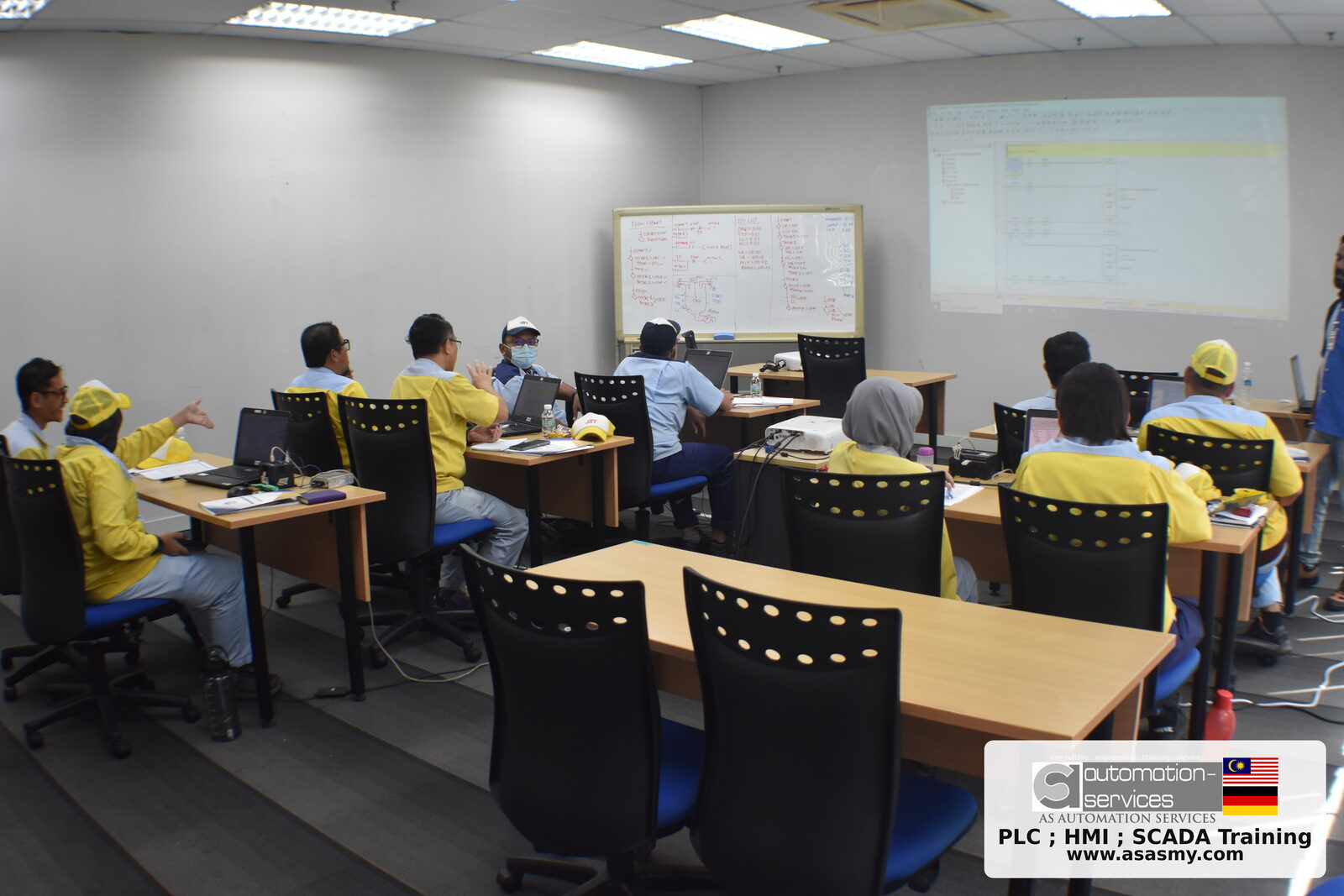 Omron CP1E & Keyence KV-16DR — 4-Day Dual-Brand PLC Training (July 2026) ⚡ — training photo