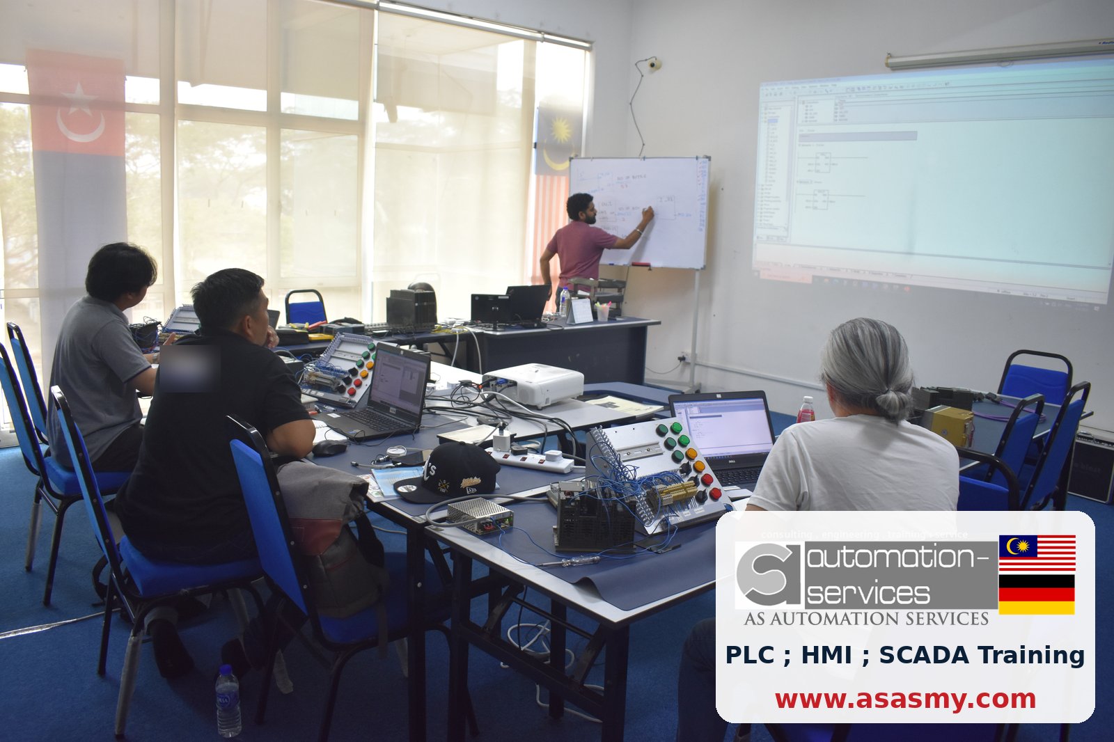Siemens S7-300/400 with Simatic Manager V5.7 & WinCC Flexible 2008 — 5-Day Basic-to-Advance PLC & HMI Training for 3 Engineers from Brunei (September 2026) 🌏 — training photo